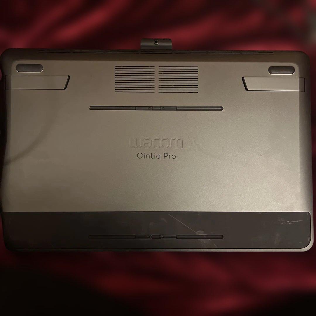 Wacom Cintiq Pro 15 液タブ ※ペンなし