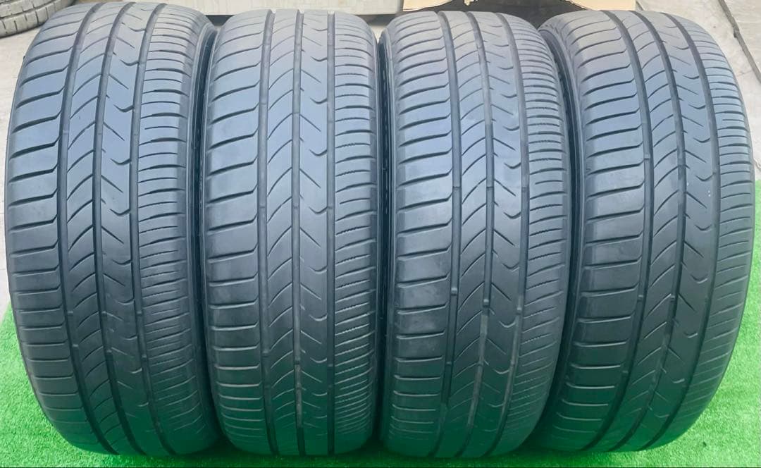 タイヤ・ホイール 215/55R17 TOYO TIRES TRANPATH mp7