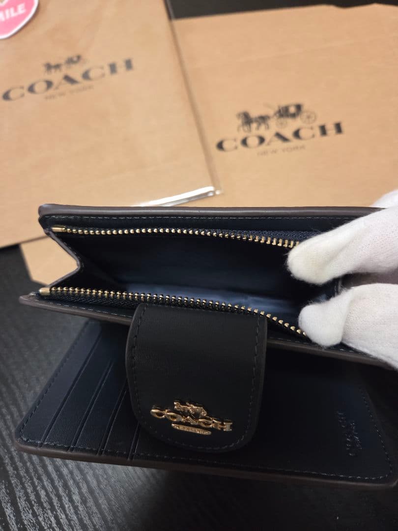 COACH チェリー柄 二つ折り財布 ネイビー