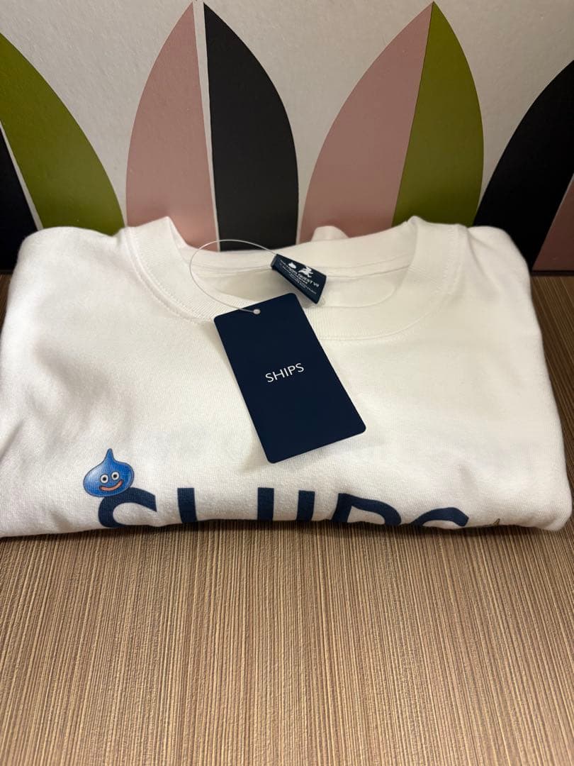 DQVIIR x SHIPS: モンスターコラボ ロゴ Tシャツ Ｌ