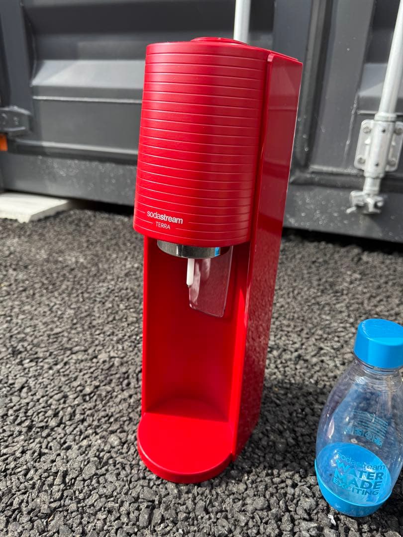 sodastream TERRA 赤 炭酸水メーカー ボトル2本付き