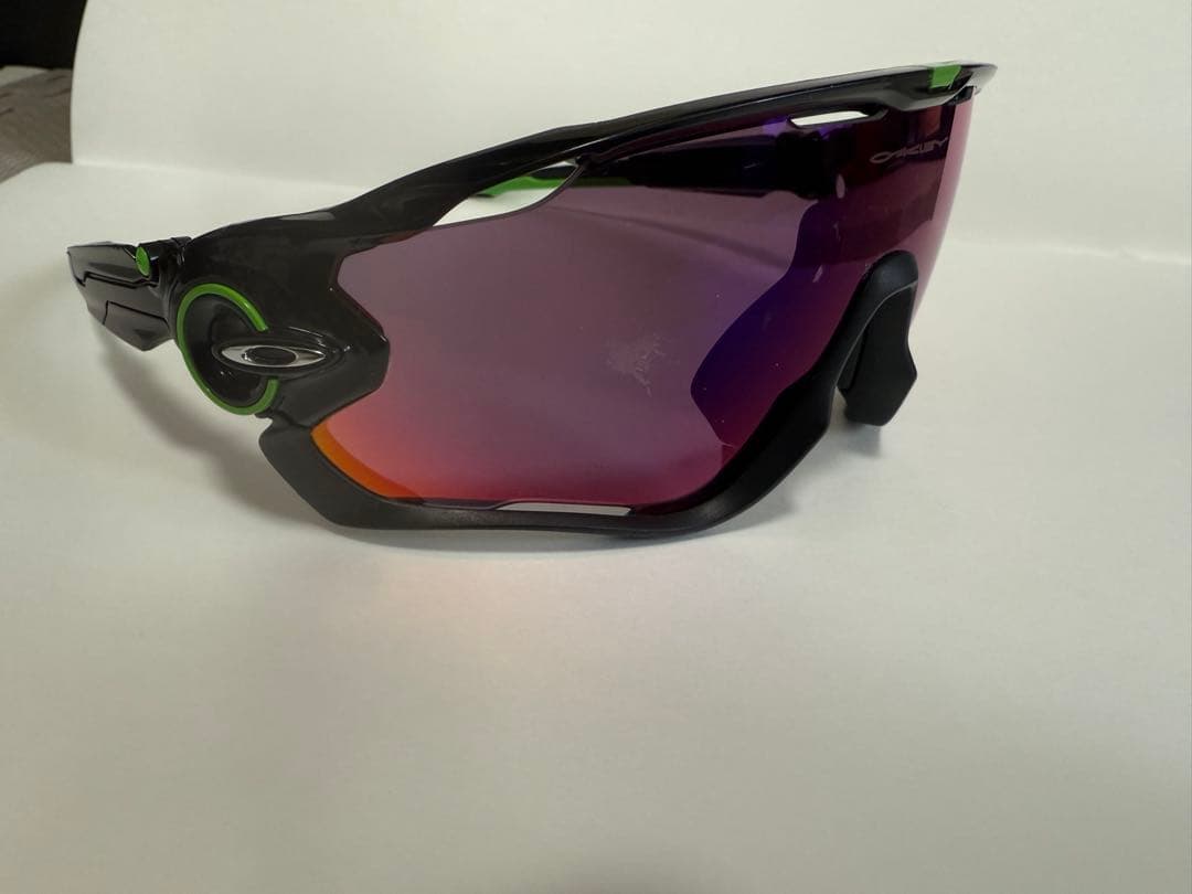 小物 Oakley Jawbreaker