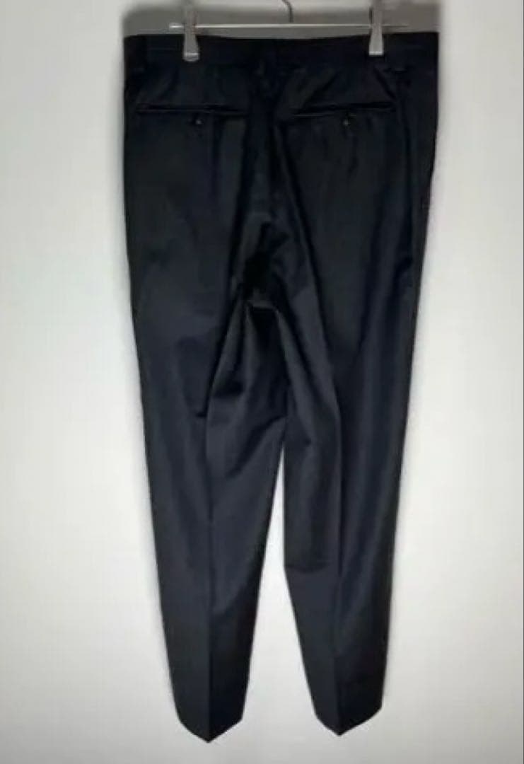 ほぼ未使用極美品 高級ブランド LANVIN スーツ ダークグレー 175㎝着