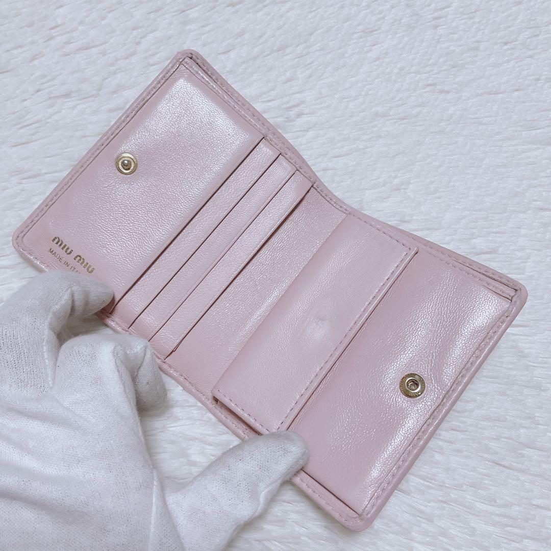 ♡現行♡付属品完備♡ミュウミュウ 二つ折り財布 マテラッセ キルティング ピンク