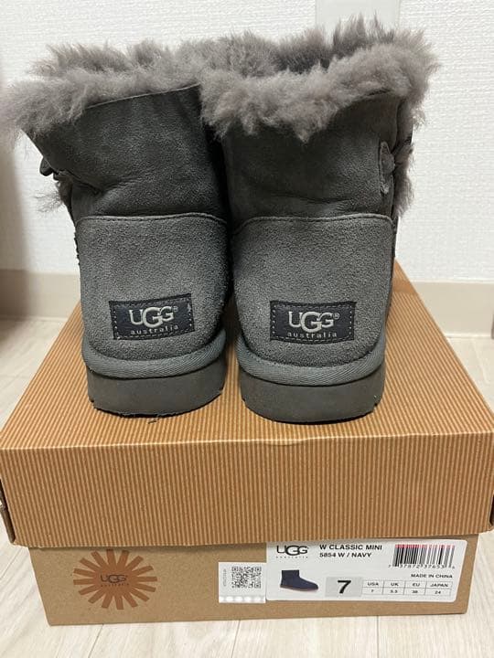 UGG ムートンブーツ　24cm グレー