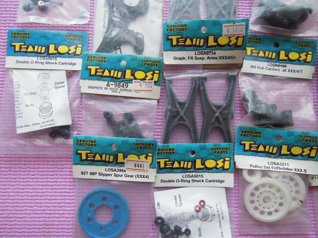 Team Losi XXX XX4パーツ等　チームロッシ　オフロード　4WD