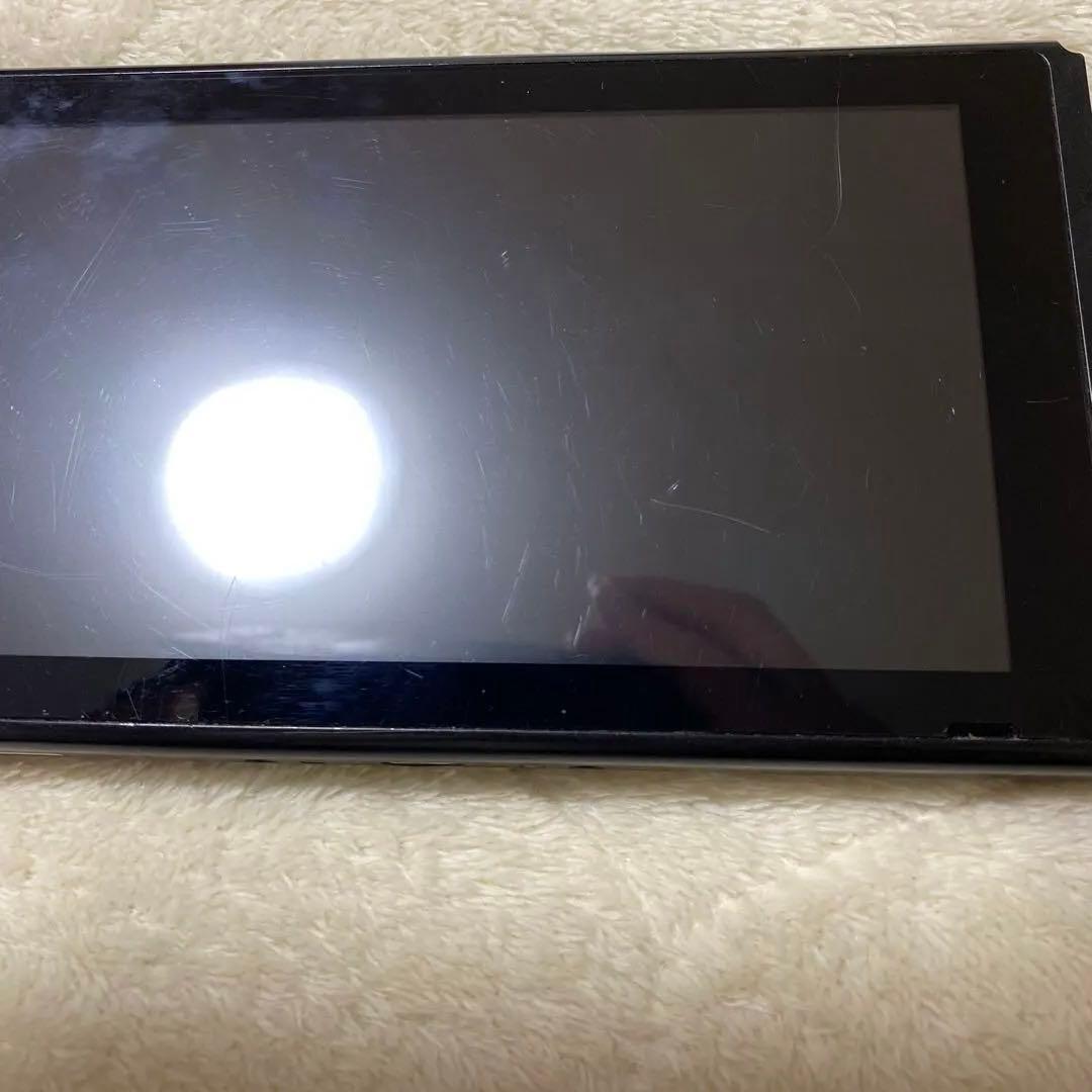 Nintendo switch 本体のみ　『充電器付き！』