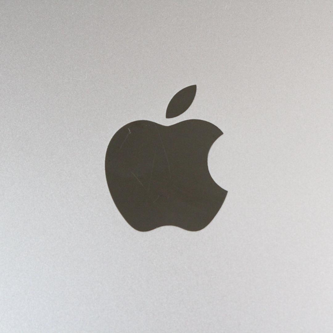 Apple iPad 第8世代 128GB Wi-Fiモデル 10.2インチ