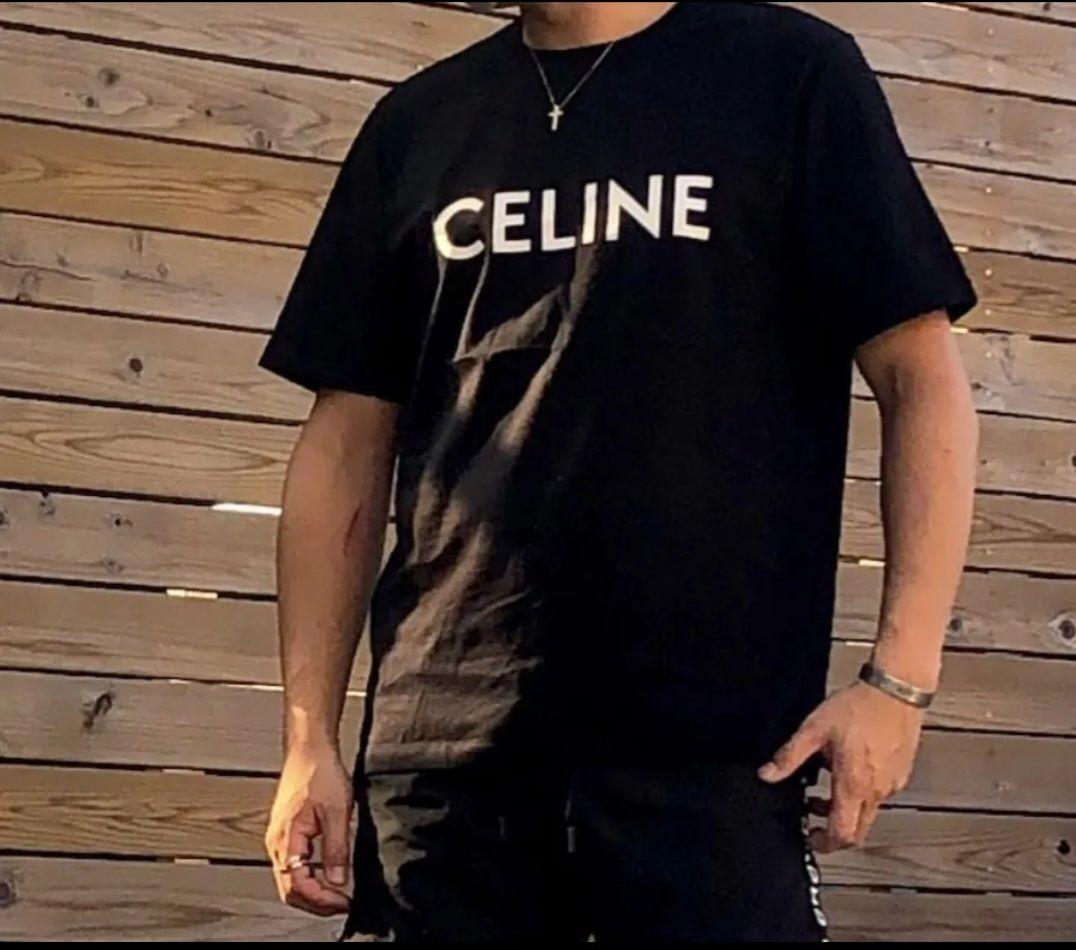 CELINE ブラック ロゴ Tシャツ