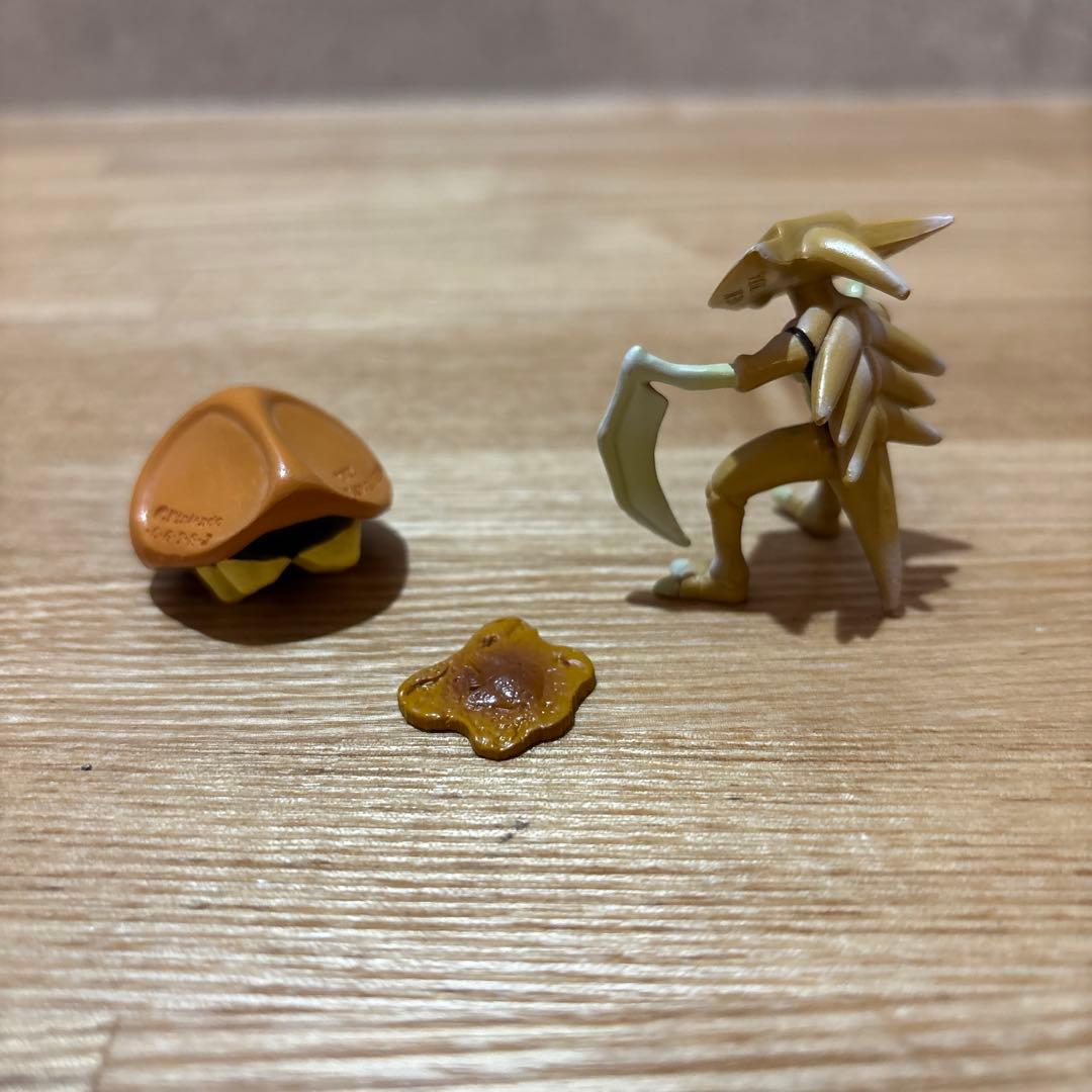 【一点もの/廃盤/化石セット】オムナイト　オムスター　カブト　カブトプス　化石付