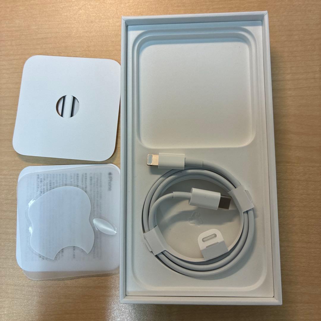スマートフォン本体 iPhone13 128GB starlight