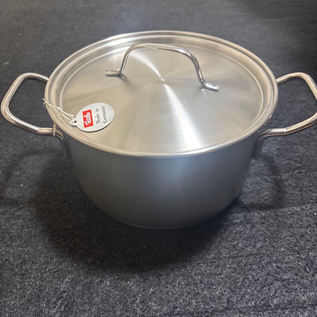 新品　フィスラー　ステンレス両手鍋 内経　20cm