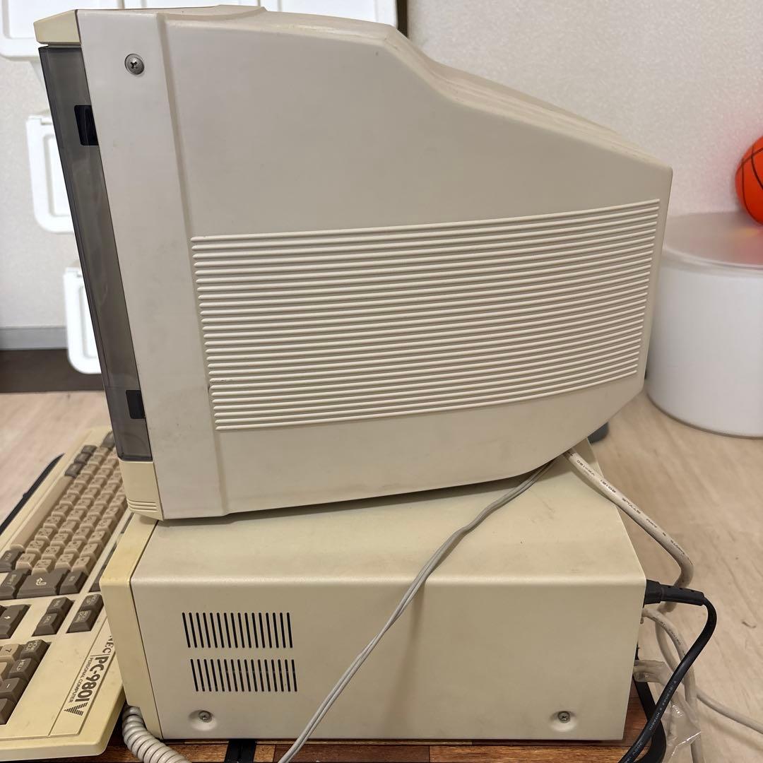 ゆ*。様 NEC PC-9801VM + NEC PC-HD854