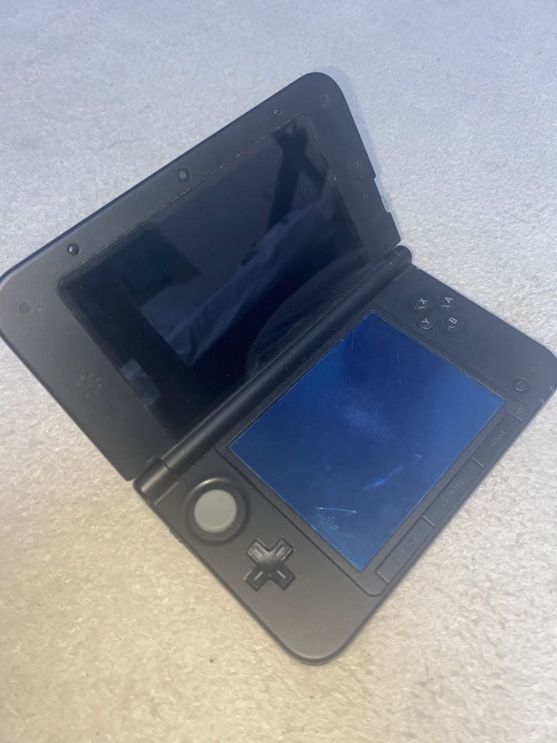 ニンテンドー3DS LL レッド×ブラック