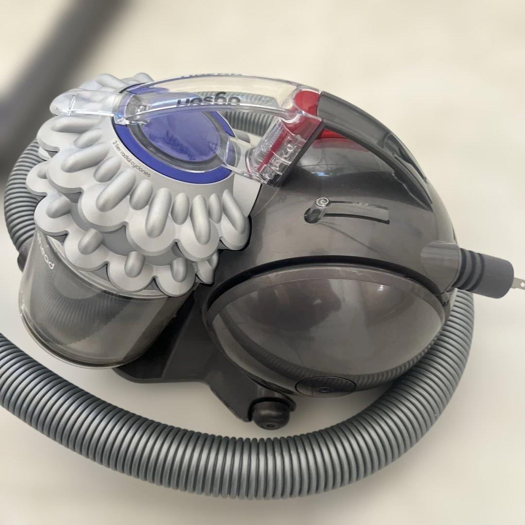 Dyson ダイソン DC63　掃除機