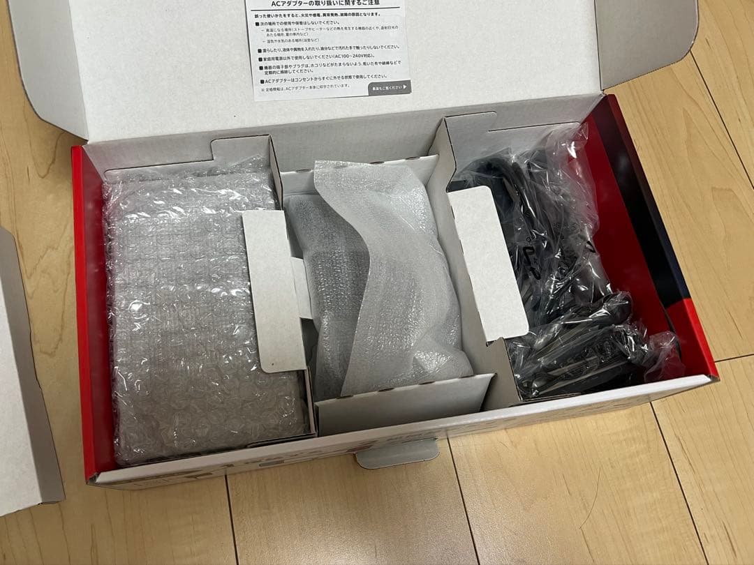 Nintendo Switch バッテリー強化版 美品