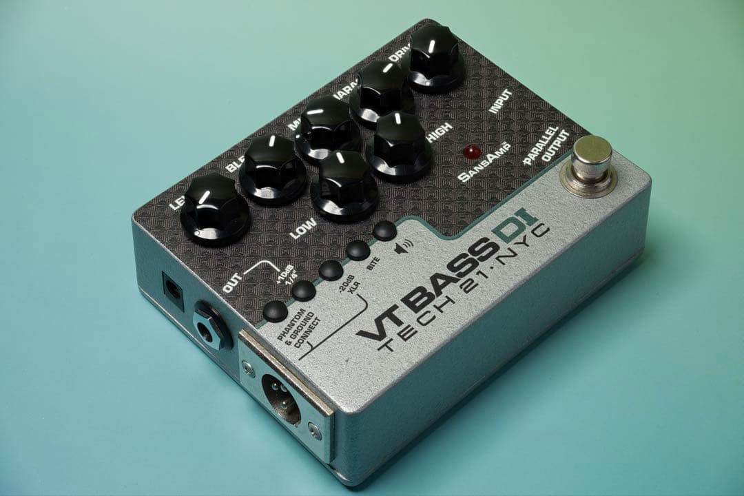 TECH 21 VT BASS DI (SANSAMP)ベースエフェクター