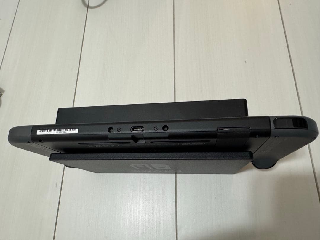 Nintendo Switch 本体 スマブラ プロコン付き