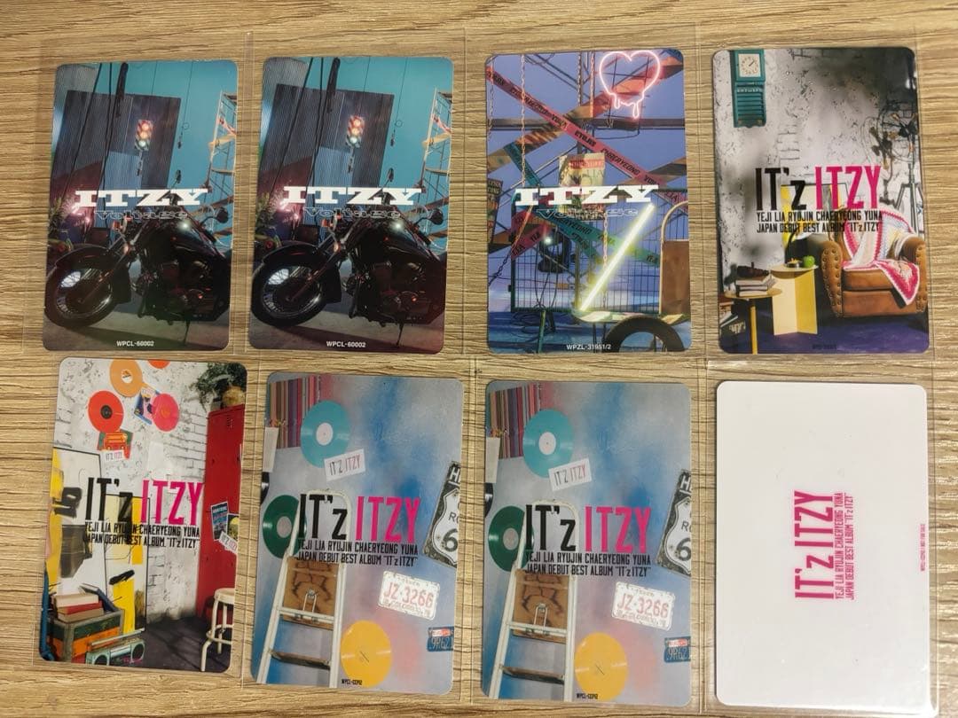It'z itzy アルバム　トレカ