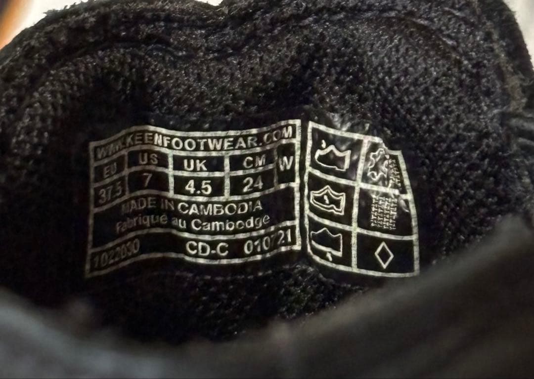 KEEN エレナチェルシー　ブーツ　ブラック