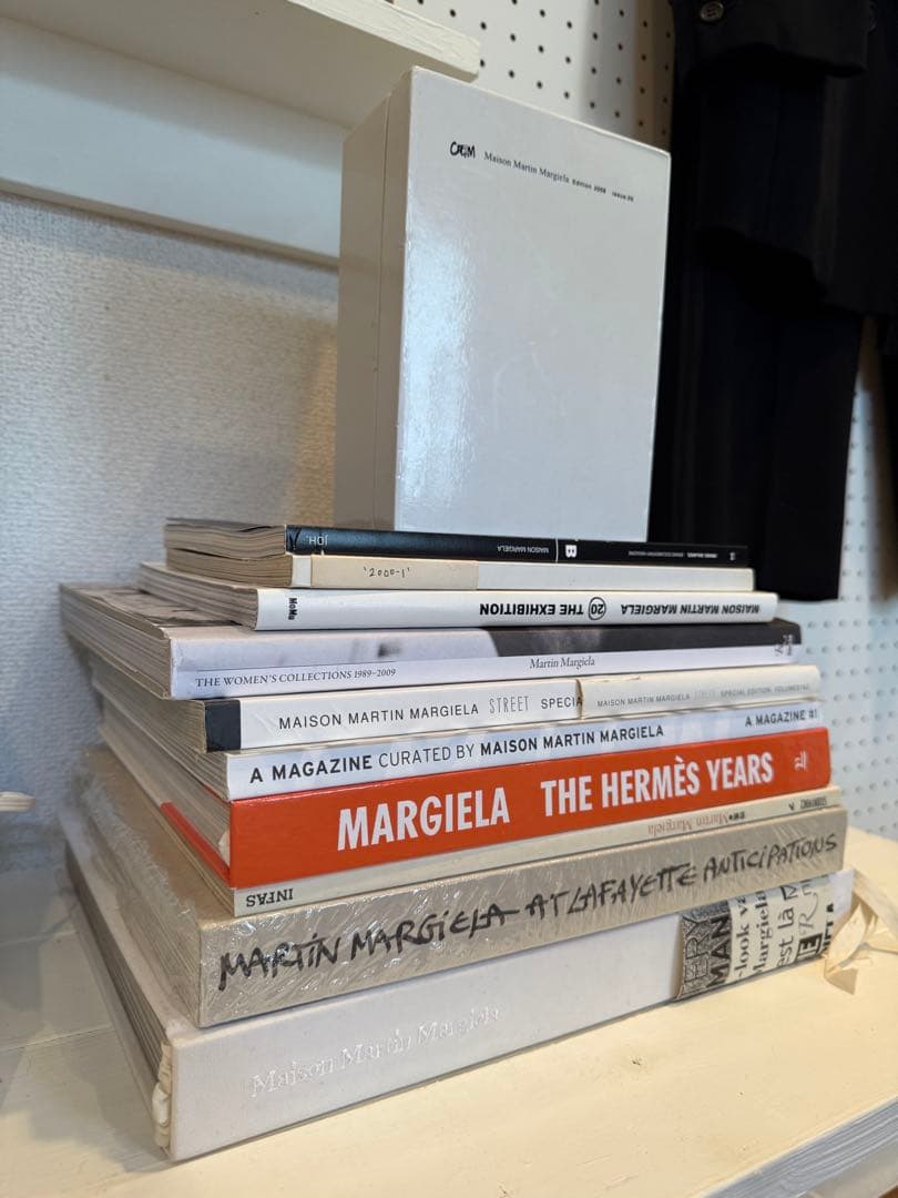 美品Martin Margiela オフィシャルブック　洋書　特集　11冊セット