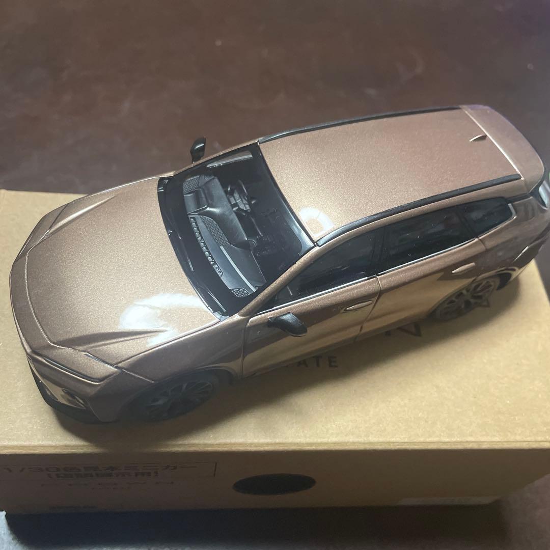 期間限定出品！　クラウンエステート　ミニカー
