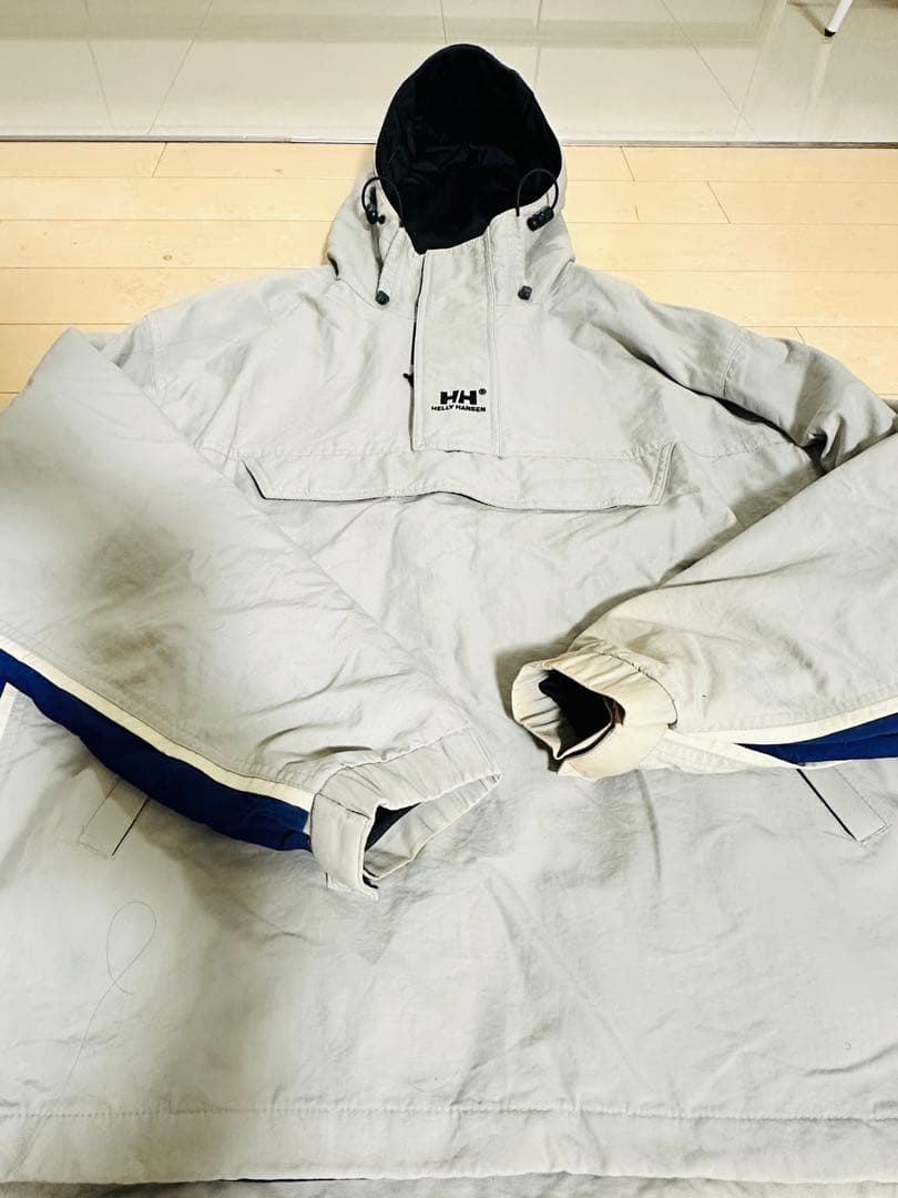ヘリーハンセン　HellyHansen スノーボードウェア　上下セットアップ