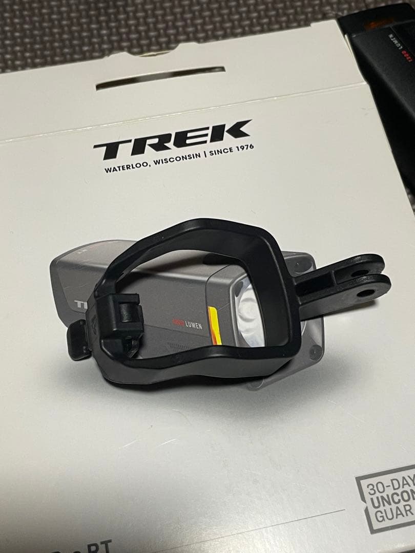 TREK Ion Pro RT フロントバイクライト　トレック　ボントレガー