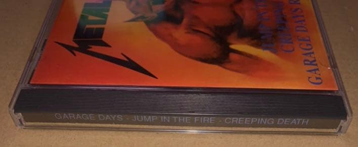 洋楽 llica Garage Inc creeping death jump