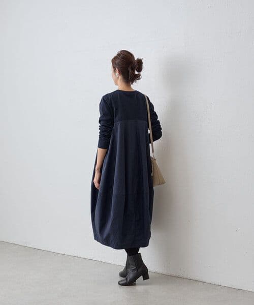 美品 BEARDSLEY マルワンピース　裾バルーン