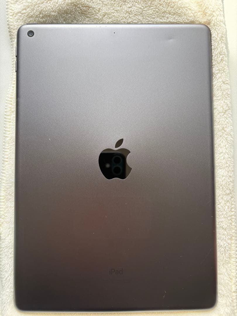 iPad 10.2インチ ブラック 本体