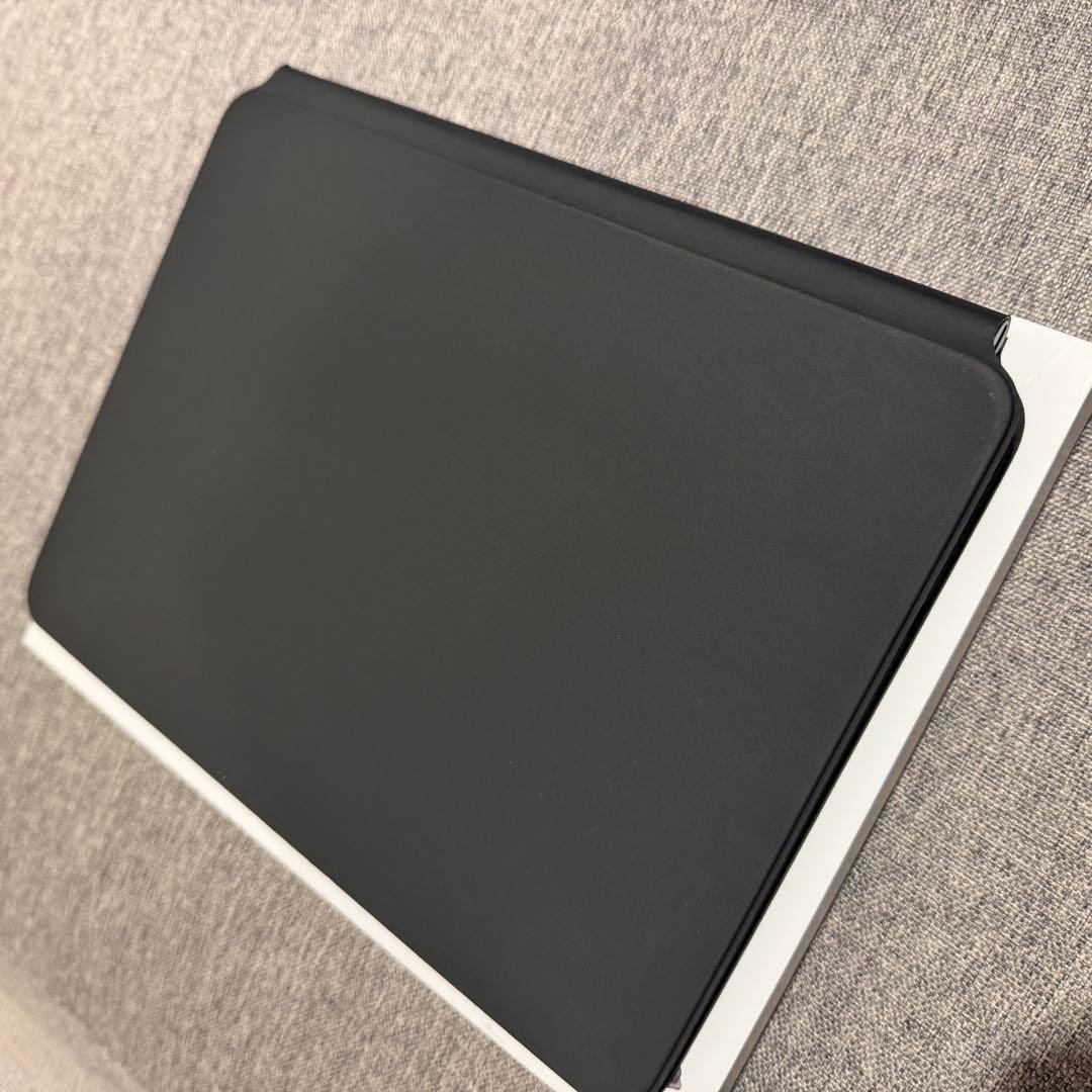 Apple iPad Magic Keyboard MXQT2J/A キーボード