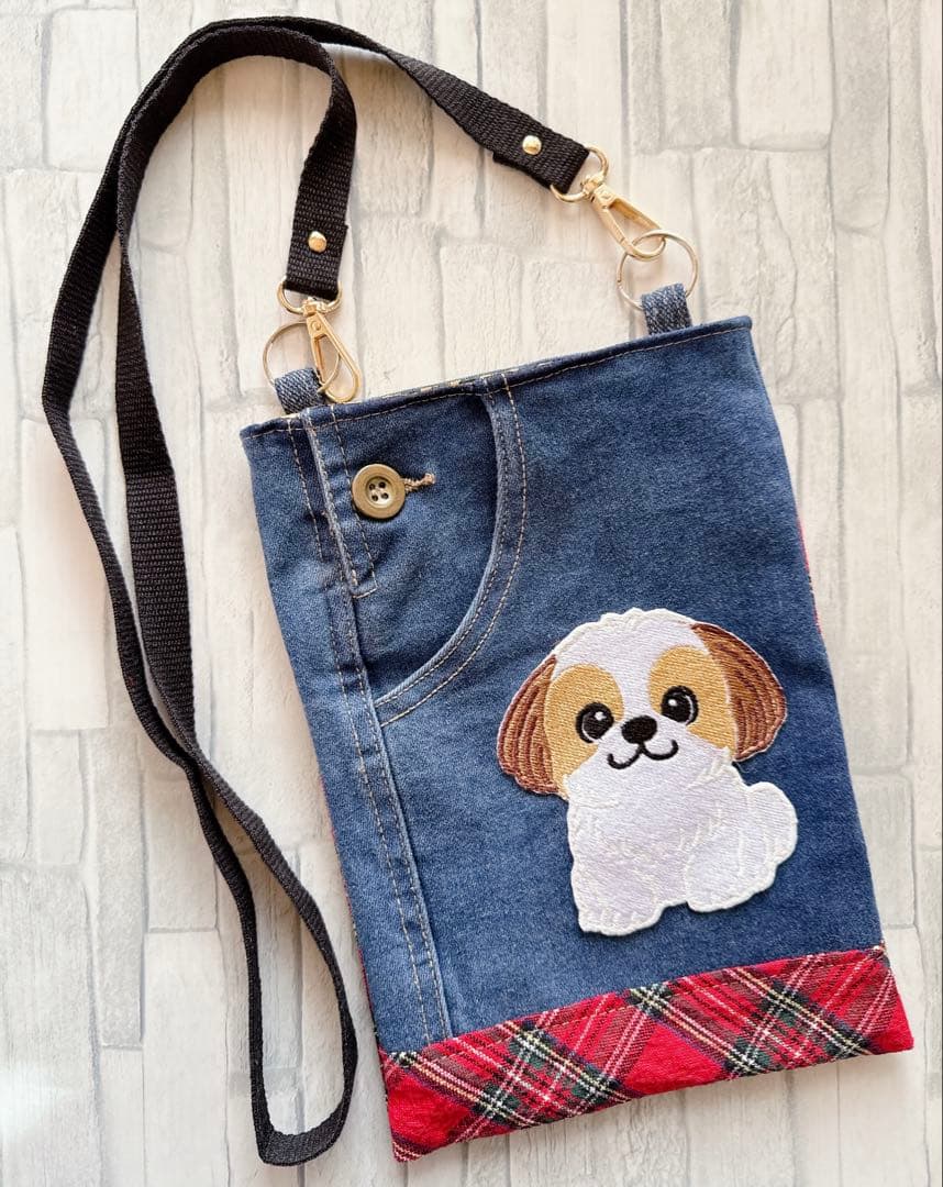 専用　ハンドメイド　刺繍　ダックス　ボストンテリア　キーホルダー　シーズー