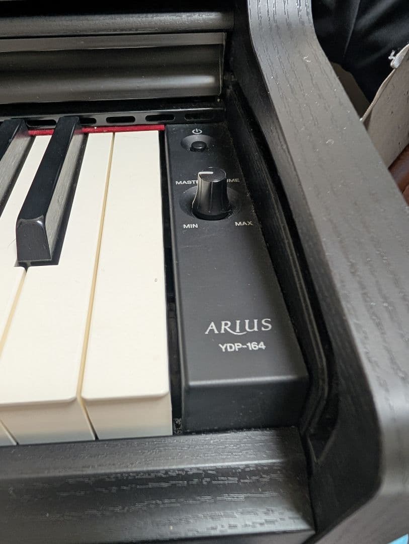 Yamaha ARUIS YDP-164 ブラック 　直接引き取りなら送料値引き