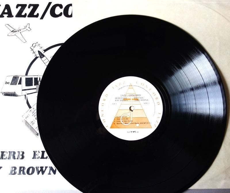 JAZZ / CONCORD【 US. ピラミッドラベル 希少名盤】