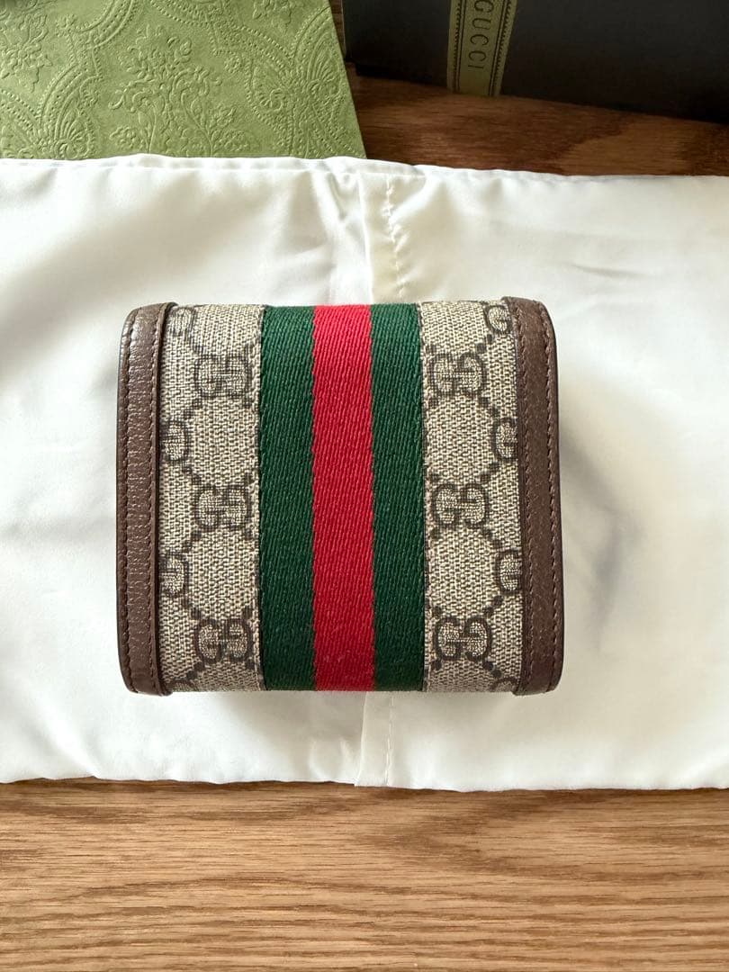 GUCCI GGモノグラム 三つ折り財布
