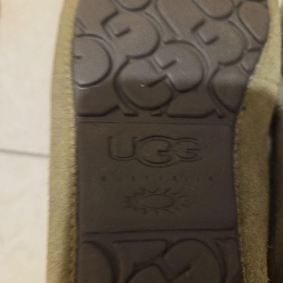 UGG オリーブグリーン モカシン(美品)お洒落必見