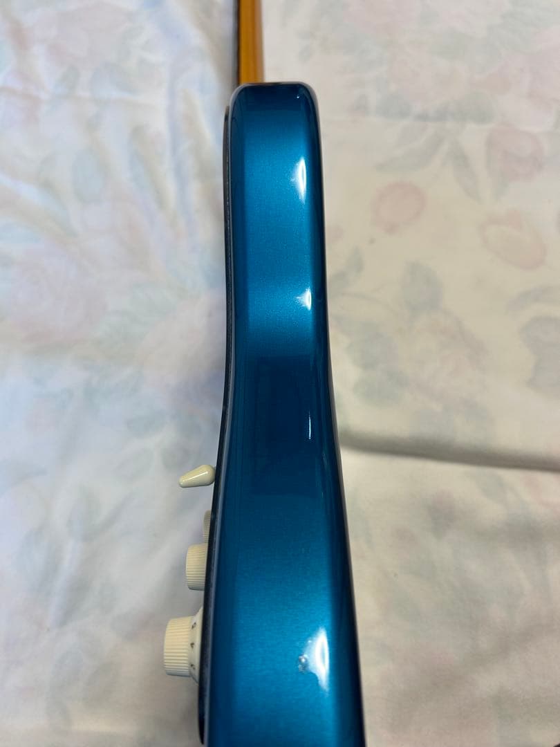 fender JAPAN ブルーフラワー