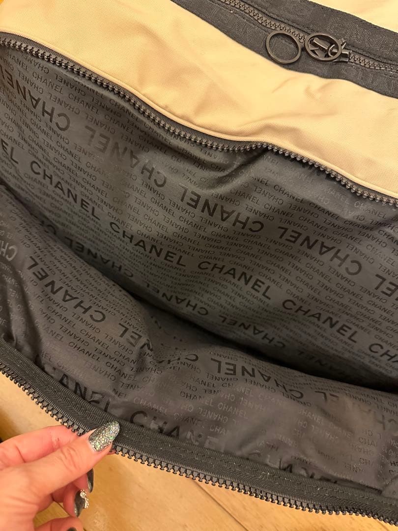 CHANELシャネルスポーツライン　ボストンバッグ　人気なベージュカラー