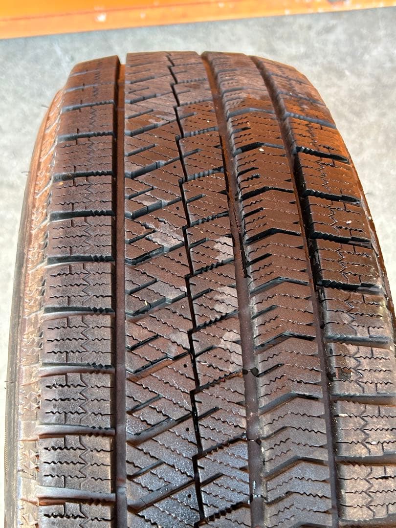 22年ブリヂストン ブリザック VRX2 195/65R15 2本セット