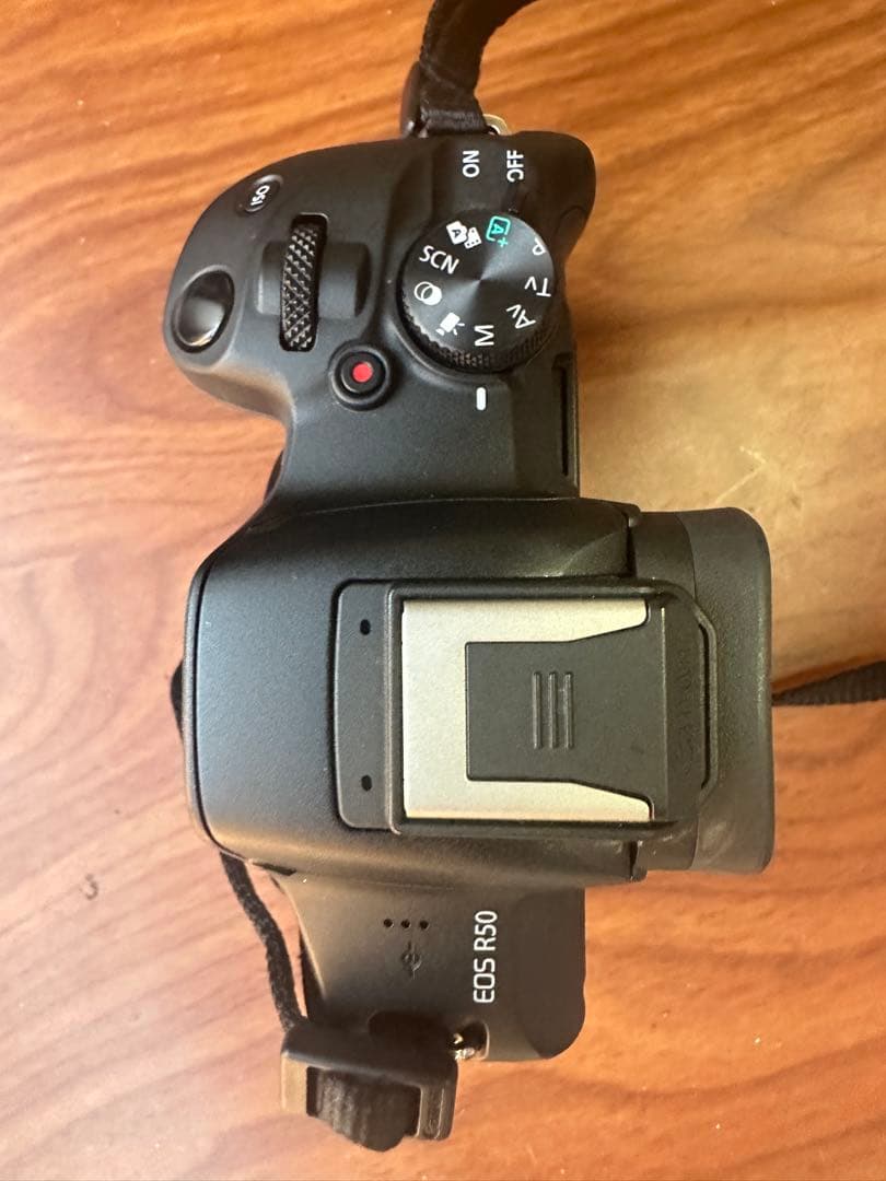 Canon EOS R50ミラーレスカメラ ボディ