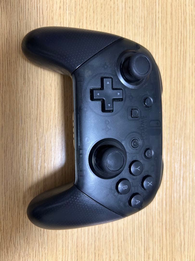 Nintendo Switch 本体 + Proコントローラー + ケース