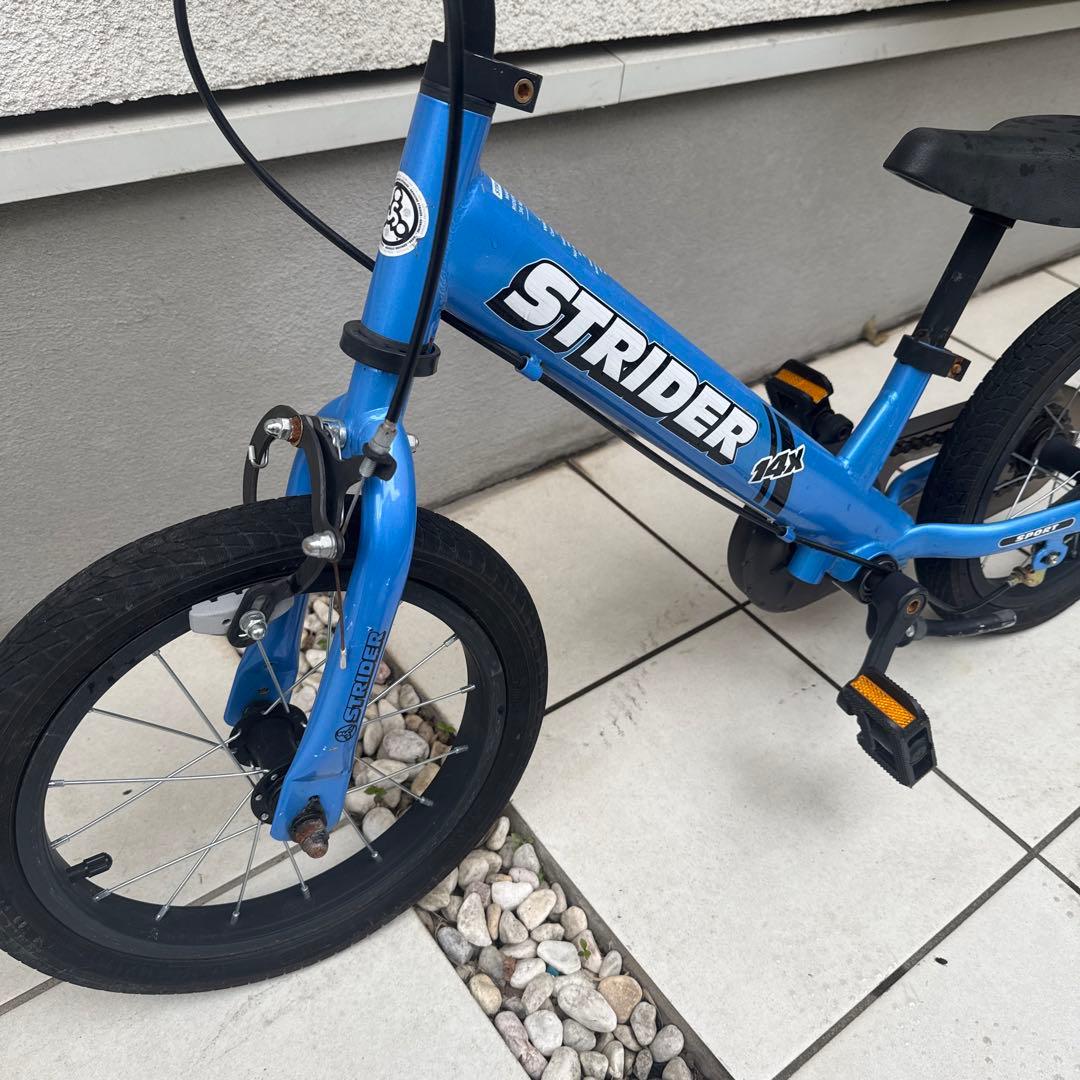 STRIDER 14x バランスバイク 青
