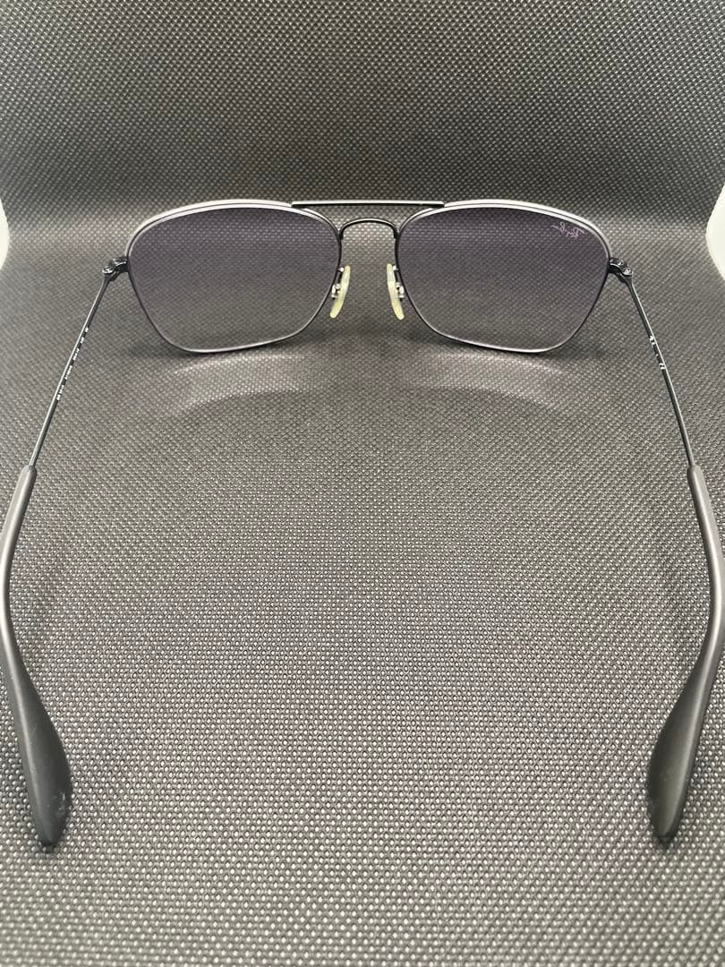 Ray-Ban シルバー アビエーター サングラス