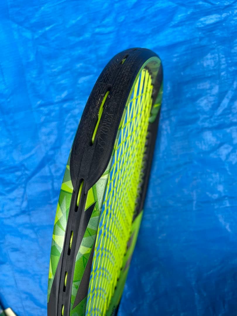 YONEX EZONE 100 イーゾーン 100 (G2) 2018/300g
