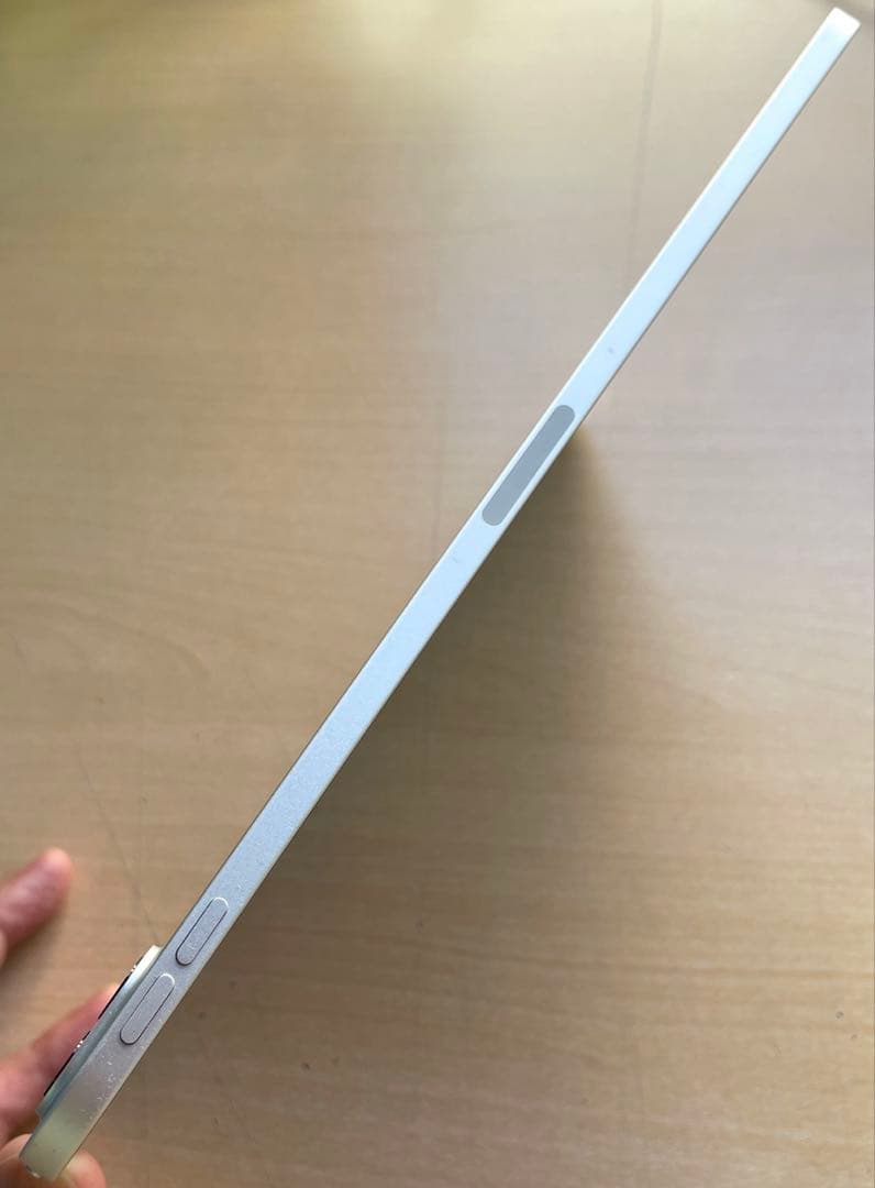 iPad Pro 11インチ　第2世代　シルバー　128GB 超美品　#7