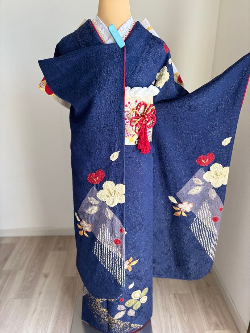 pan ⭐️大人可愛い♡振袖フルセット　正絹振袖　成人式　紺色系
