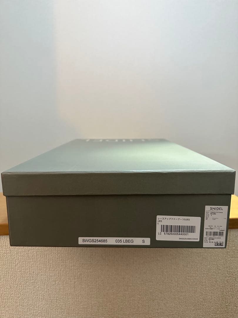 【新品未使用】snidel レースアップファーブーツ LBEG／S