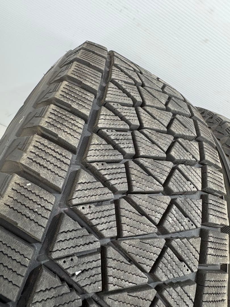 富山県☆ブリヂストン BRIZZAK DM-V2 225/65R17 バリ9分山