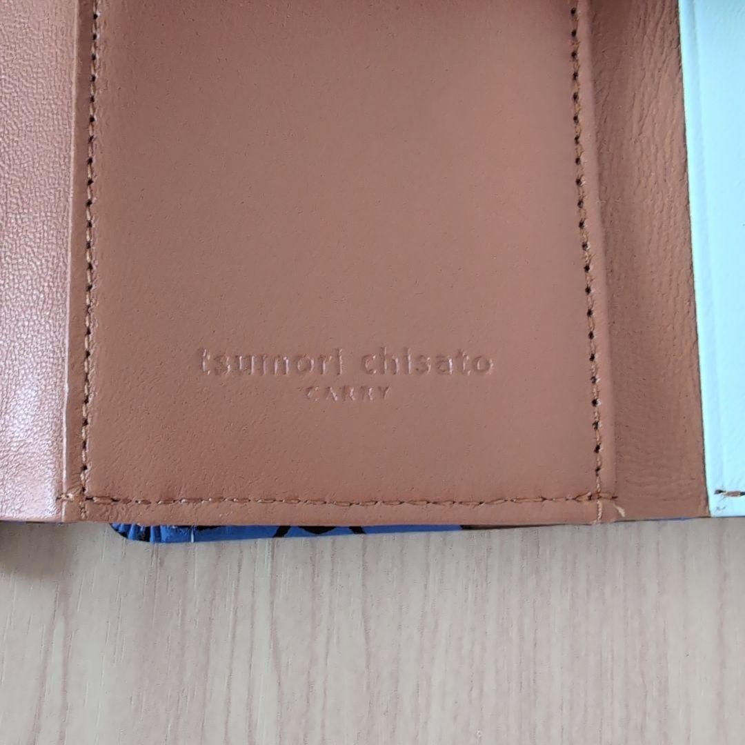 tsumori chisato CARRY 折り財布　ハンドクロスステッチ